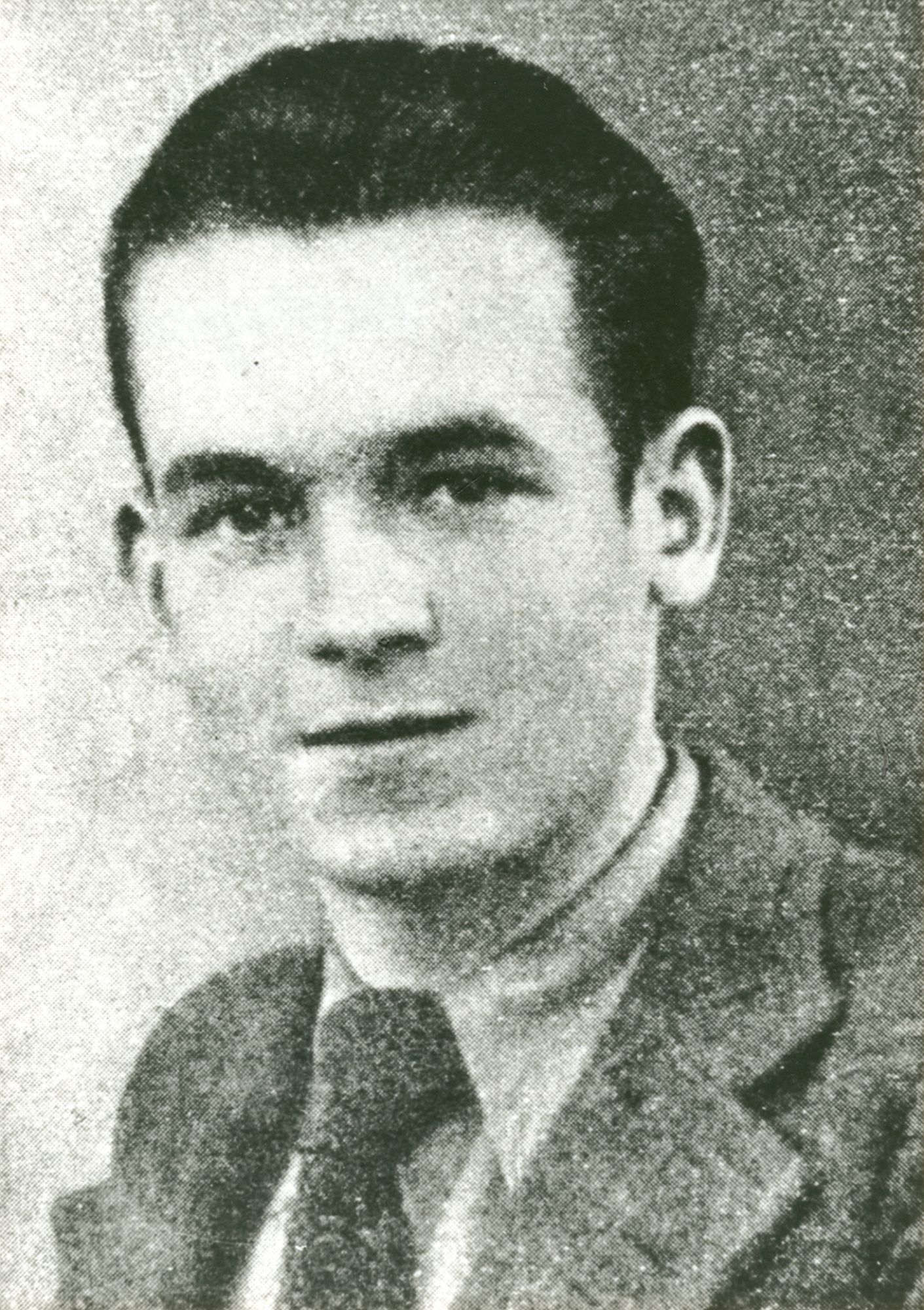 Portrait de Jean Compagnon, fin des années 1930 ou début des années 1940. © Archives municipales d'Ivry-sur-Seine. 